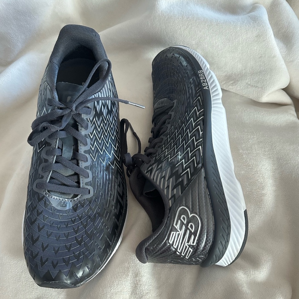 NEW BALANCE size 10 Women's Razah Running Shoes LIKE NEW